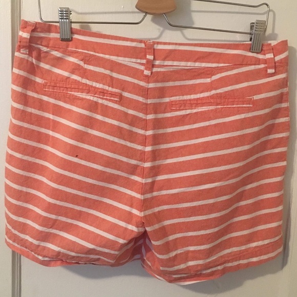 Old Navy shorts - Picture 2 of 3